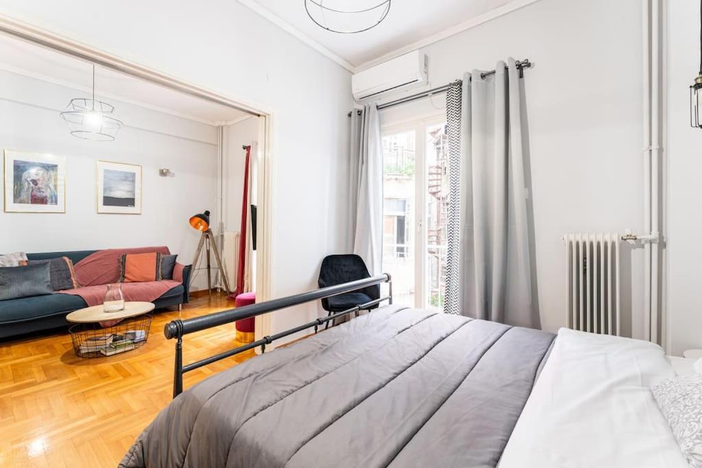 Downtown Cute Apt In The Heart Of Plaka Atene Esterno foto